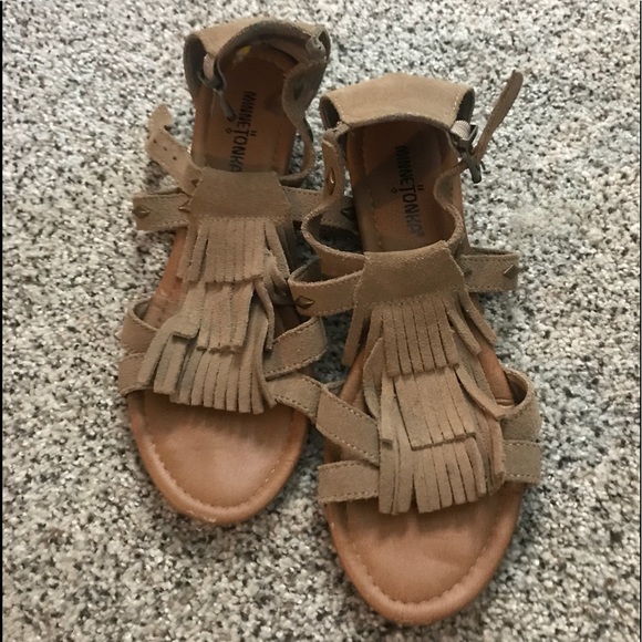Minnetonka Shoes - Cute suede sandals